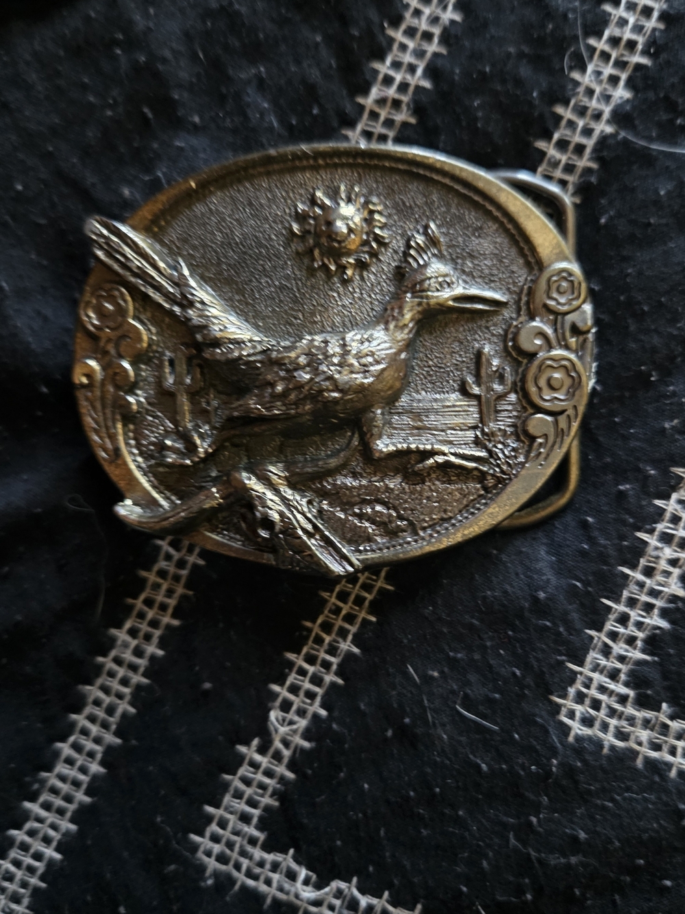 Western Roadrunner Belt Buckle in Antique Gold Tone